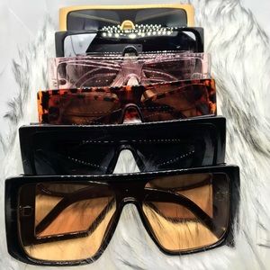 Gladiators shades 👽👽👽